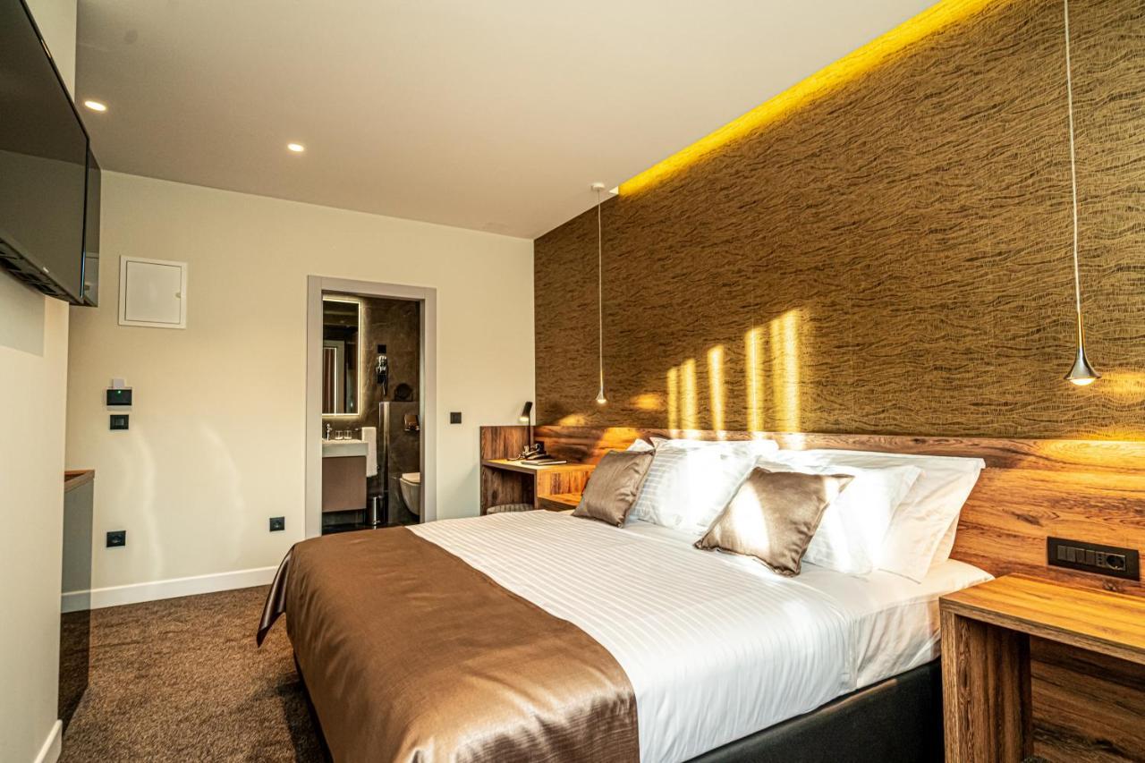 Calma Luxury Rooms Split Bagian luar foto